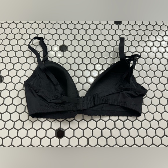 Dorina nursing bra size 36C - Picture 2 of 3